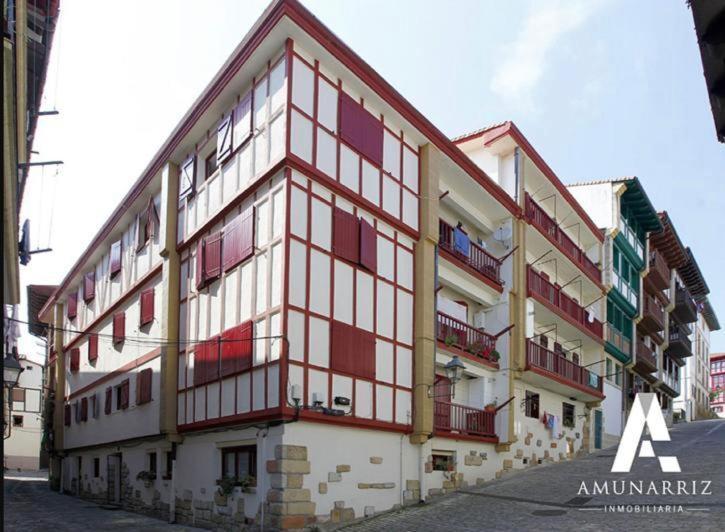 La Muralla By Basquelidays Hondarribia Bagian luar foto